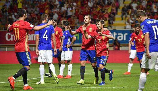 塞维利亚轻取曼城，蒂亚戈带队取胜