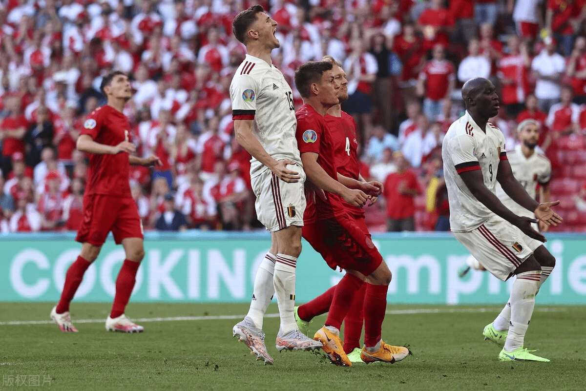 比利时横扫丹麦，锁定小组第一