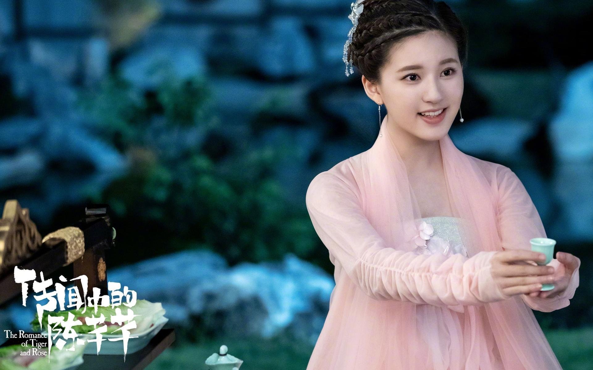 超级防线，阿拉巴领衔的利物浦式压迫，如何将委内瑞拉锁入战术真空