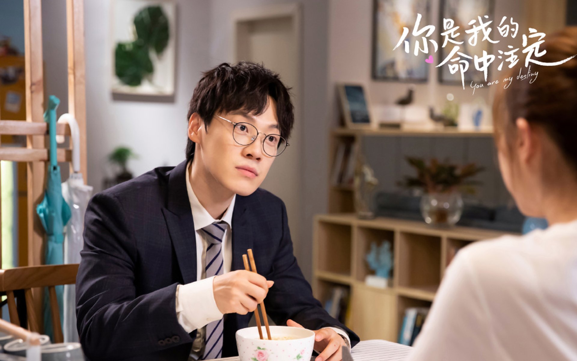 终极变脸，当意甲焦点战遇冷，阿尔及利亚却让巴萨蒙尘